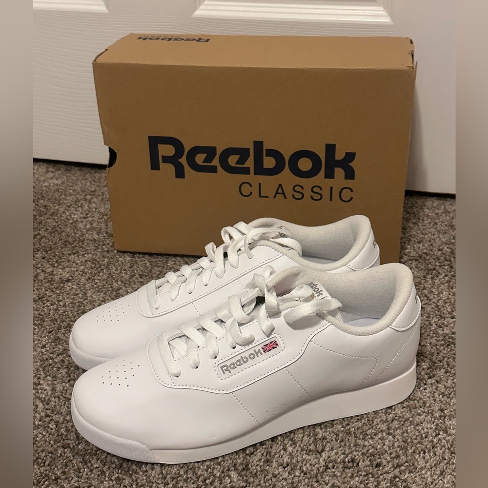 Reebok White Leather Women's Classic Sneakers